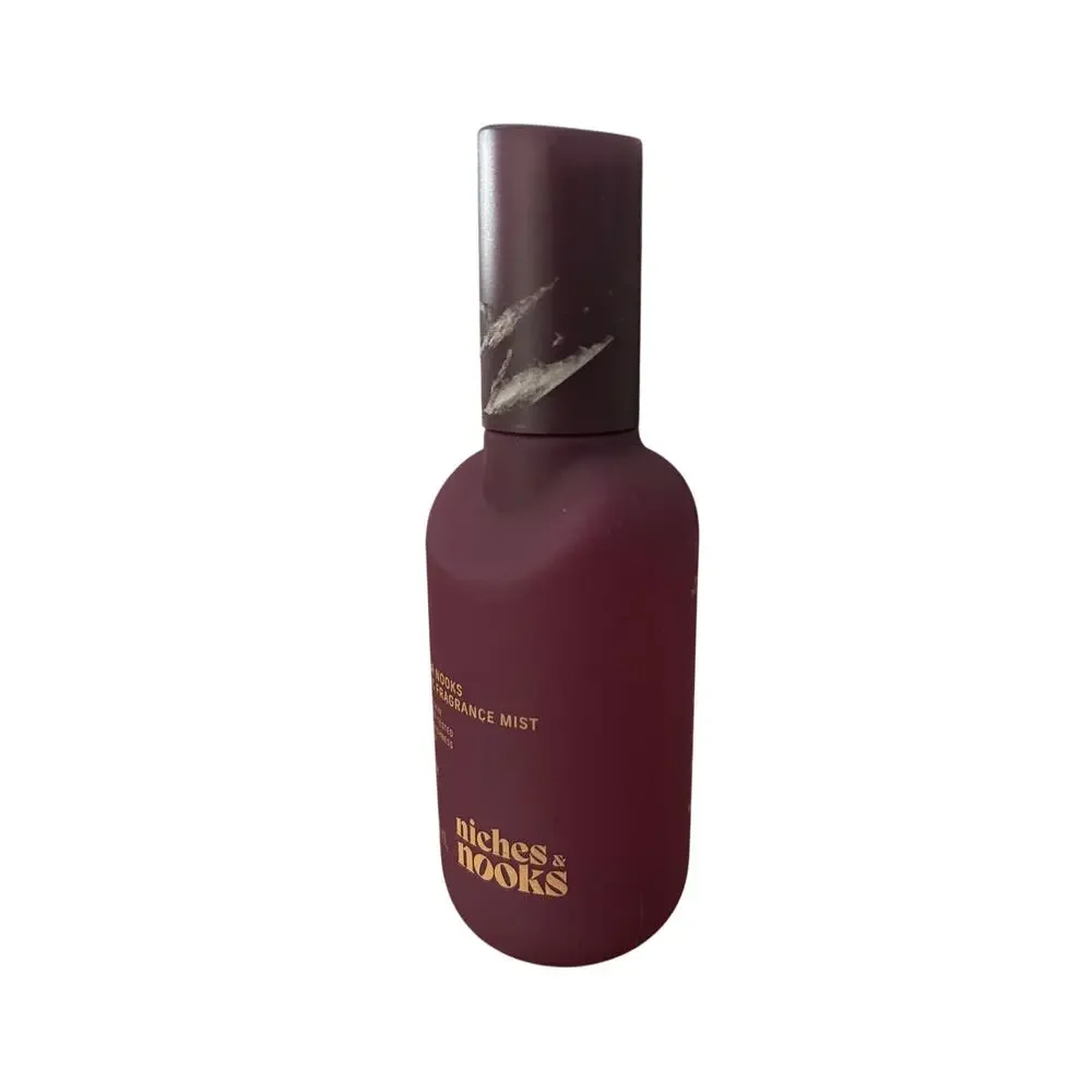 New Niches & Nooks Body Fabric Fragrance Mist Spray Feminine Hygiene Clementine